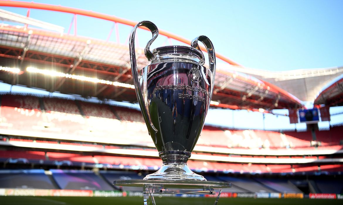 Uefa realiza sorteio da fase qualificatória da Champions League