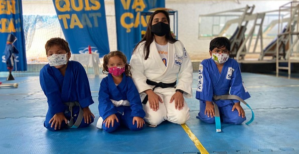 Sesc Camillo Boni iniciou a troca de faixa do Judô