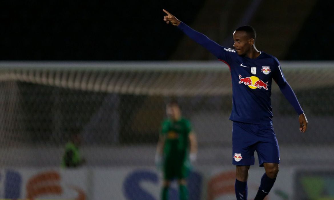 Bragantino vence Bahia por 4 a 0 e se afasta do Z-4
