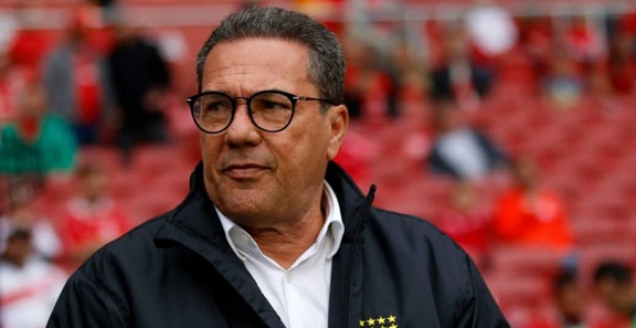 Luxemburgo reestreia pelo Vasco contra o Atlético GO