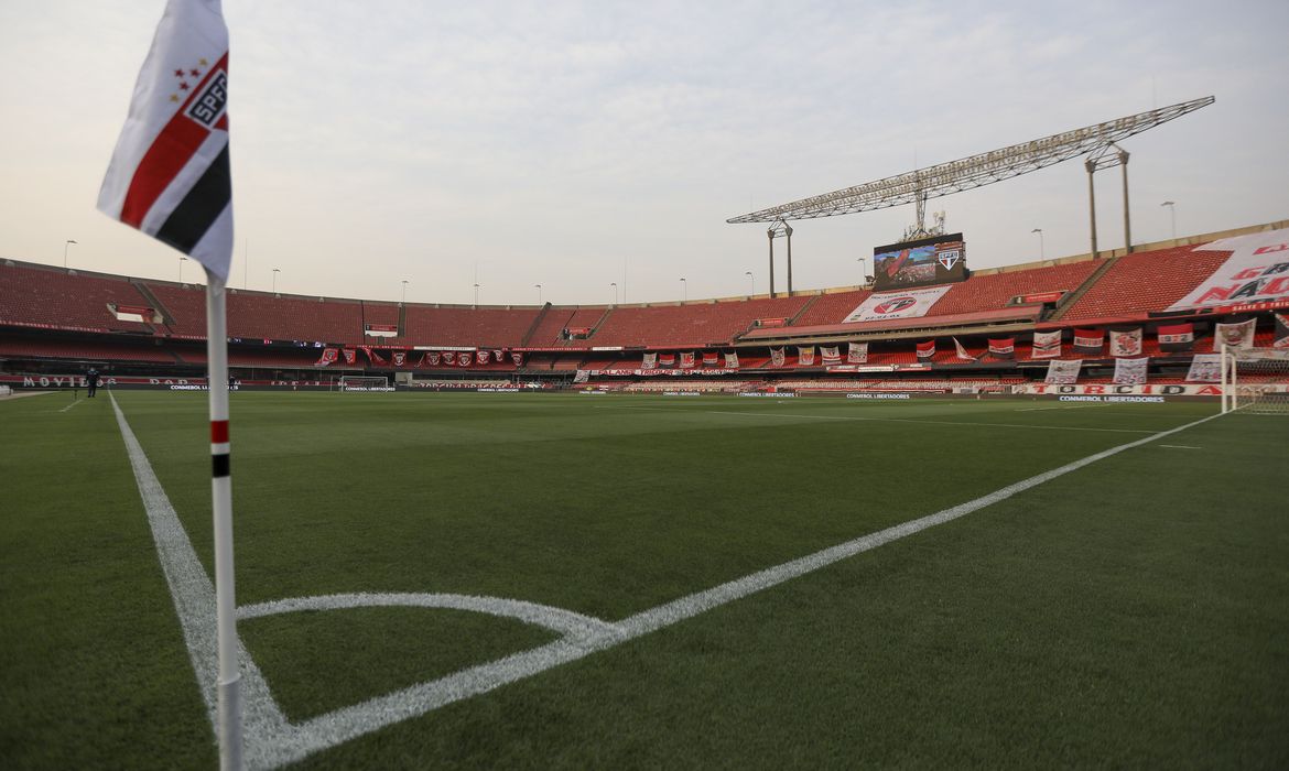 São Paulo oferece Morumbi para campanha de vacinação de covid-19