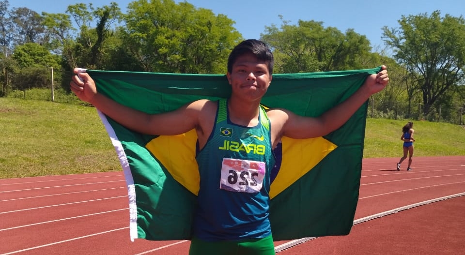 Yuri Benites é bronze no dardo e ajuda Brasil a manter hegemonia no Sul-Americano
