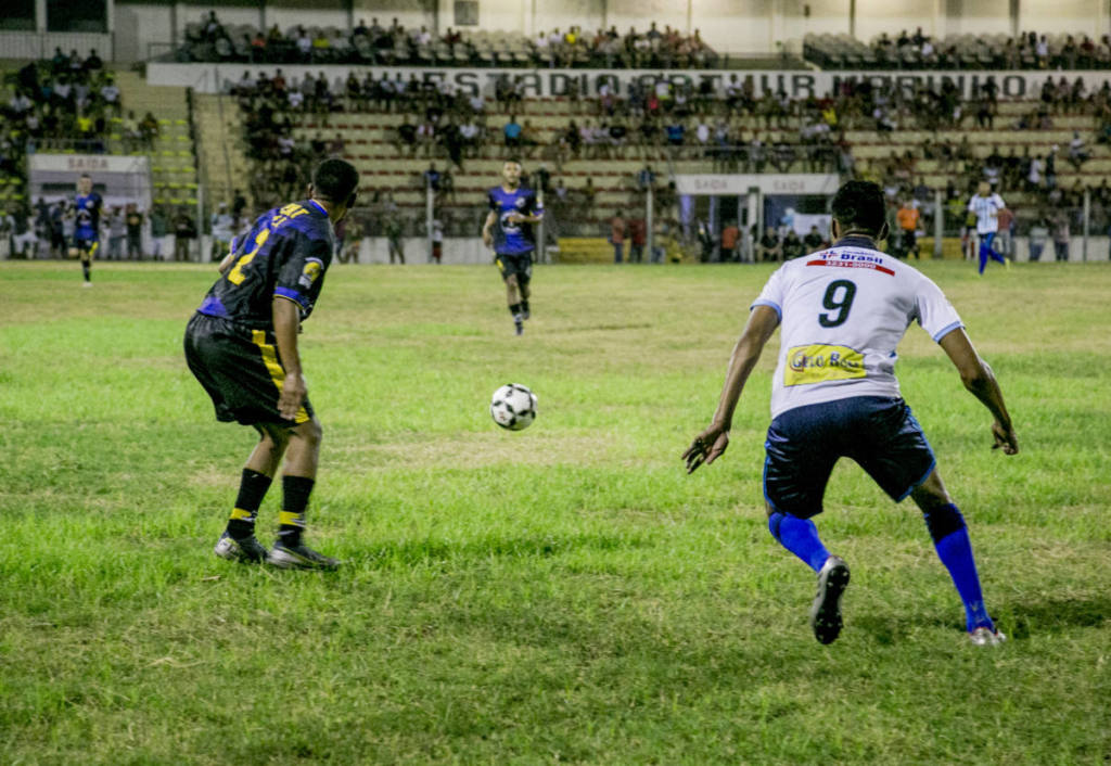 Jogo de seis gols abriu Campeonato Corumbá de Futebol Amador 