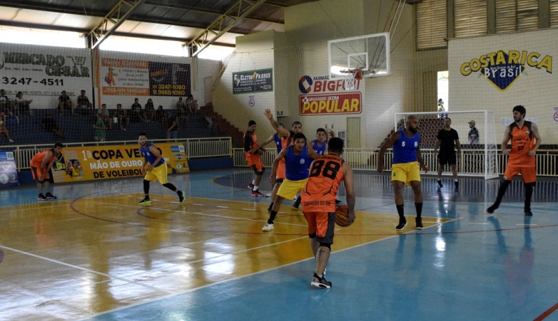 Costa Rica abre a Copa Verão 2021 com partidas de futebol, vôlei e basquete