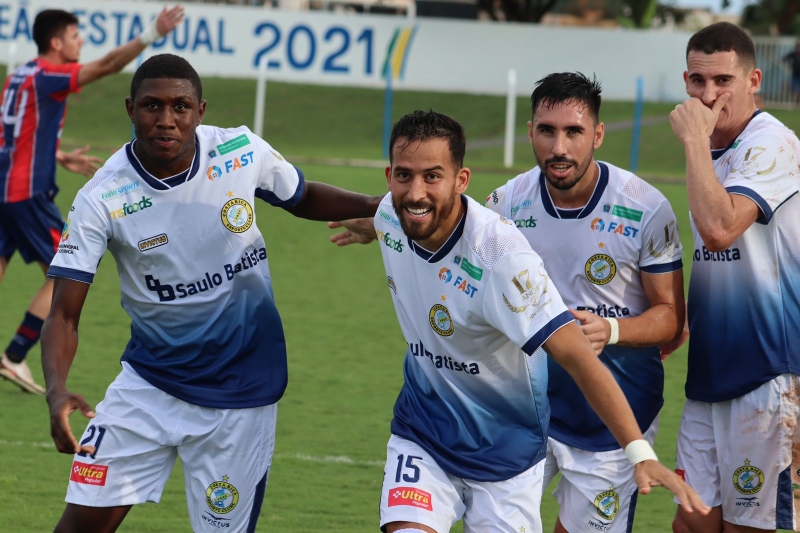 Costa Rica goleia União ABC e chega a seis vitórias consecutivas