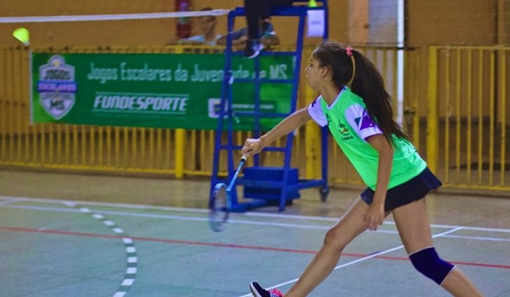 Curso de badminton vai capacitar profissionais de Educação Física em Vicentina