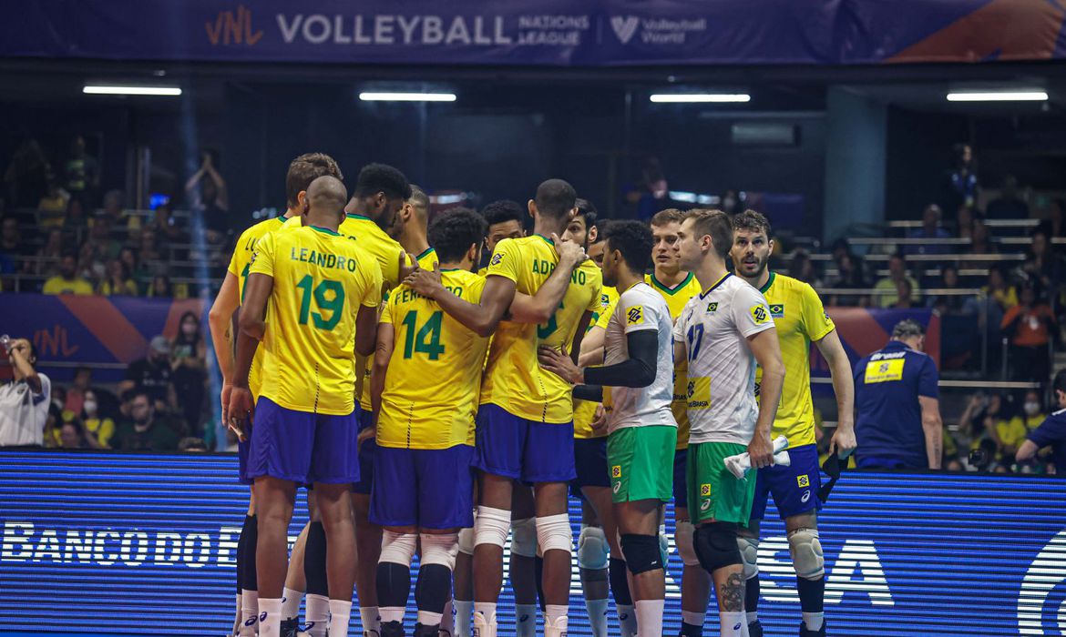Vôlei: seleção masculina cai diante da Polônia na Liga das Nações