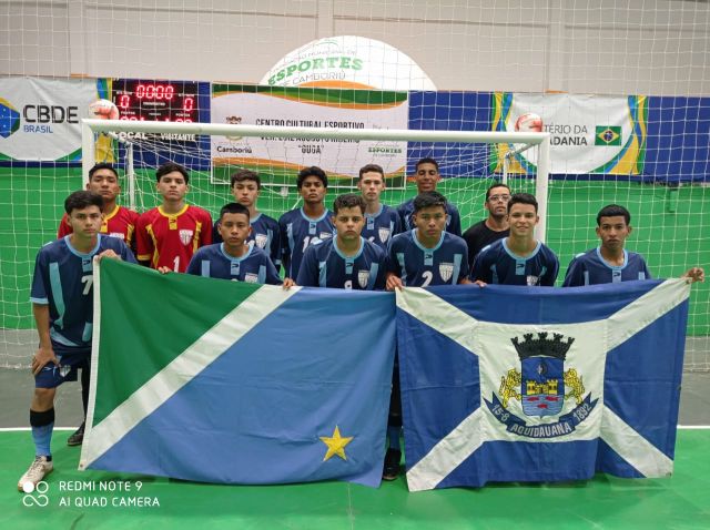 Alunos de Aquidauana participam do Programa Academia e Futebol