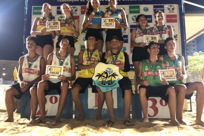 Atletas de TL dominam 3ª etapa do Estadual de Vôlei de Praia