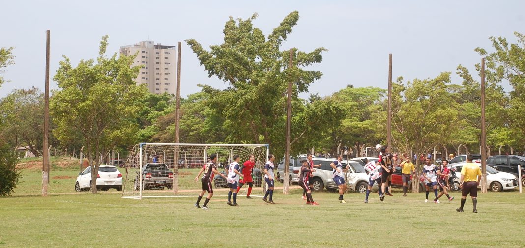 Taça Cidade de Ponta Porã começou com 118 gols marcados