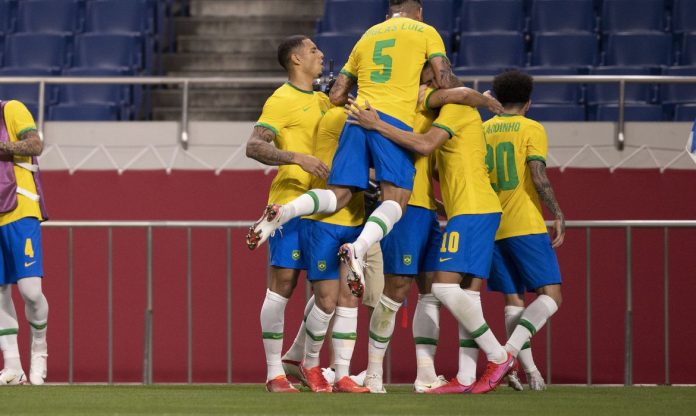Brasil faz último amistoso antes da Copa do Mundo