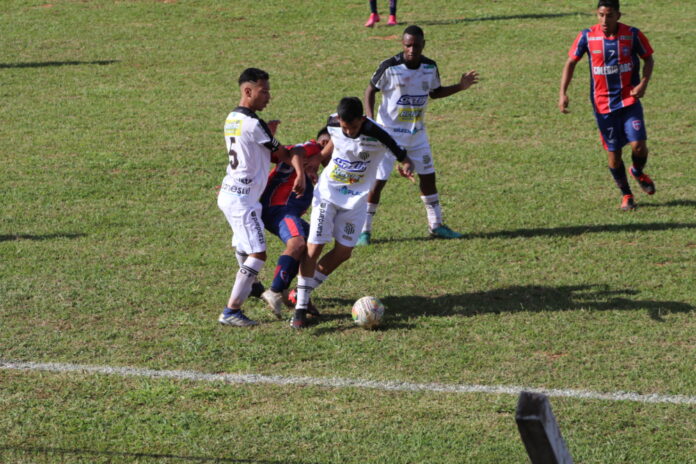 Estadual sub-13 fecha temporada com disputa da grande final