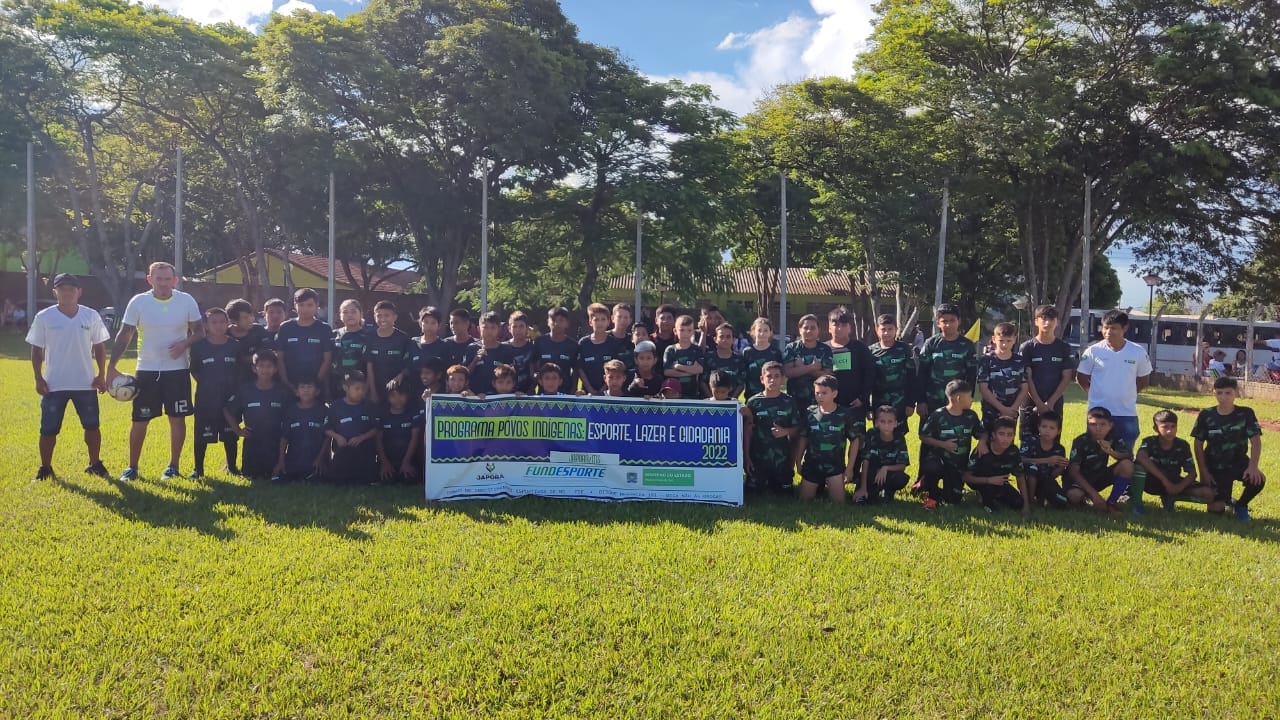 Escolinha de futebol de Japorã recebeu a Escolinha de Eldorado