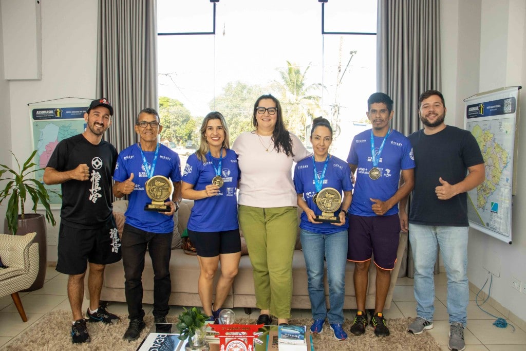 Atletas de Naviraí representaram o município em competições no Paraná