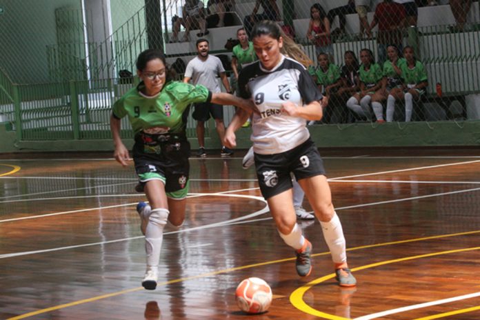 Douradina/OFC goleia na disputa da Taça Brasil de Clubes de futsal