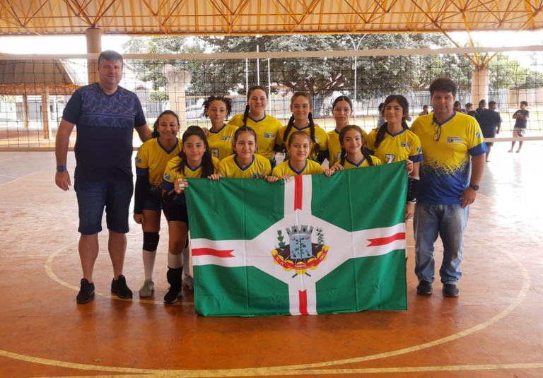Voleibol de Naviraí garante vaga na semifinal dos Jogos Escolares