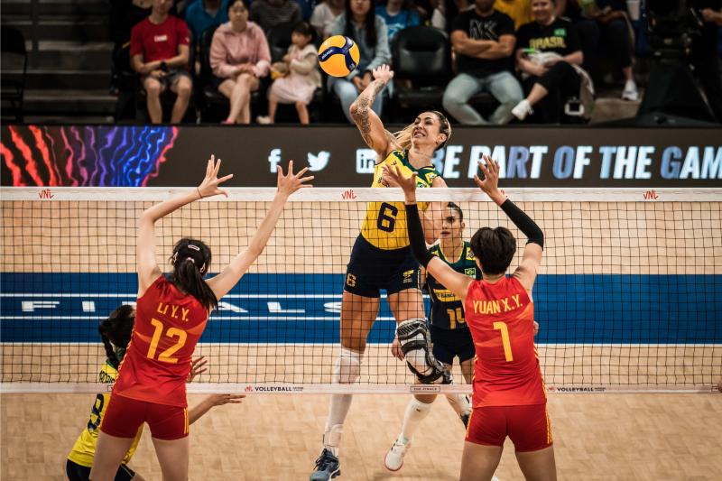 Seleção feminina é superada pela China nas quartas de final da Liga das Nações