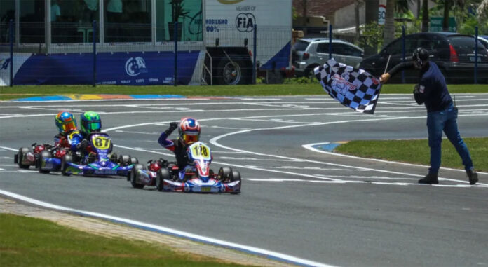 Piloto se consagra campeão da categoria cadete no Brasileiro de Kart