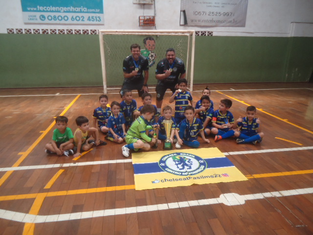 Copa Pelezinho de Futsal fecha competição nas quatro categorias