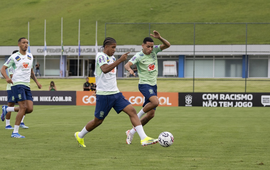 Seleção Pré-Olímpica inicia preparação para torneio na Venezuela
