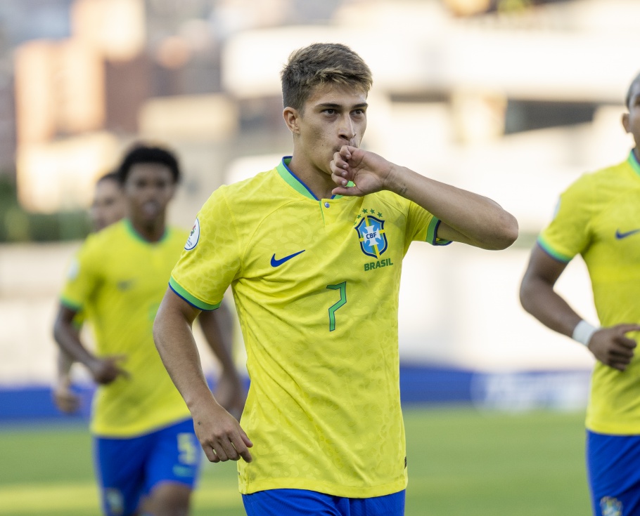 Brasil vira sobre Equador e avança no pré-olímpico