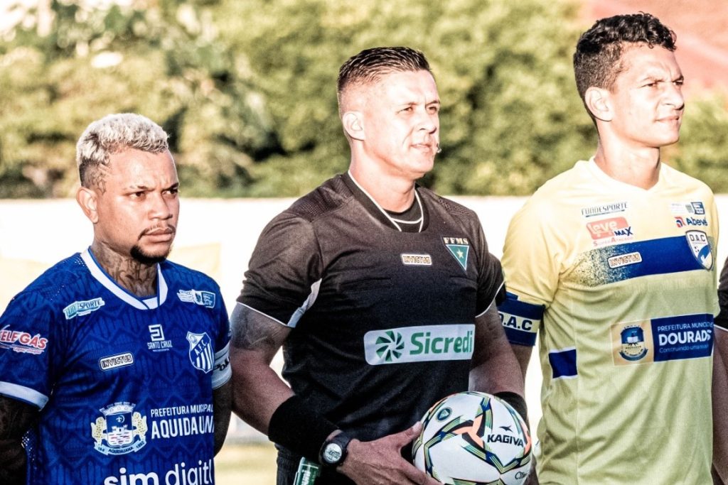 Paulo Henrique Vollkopf comanda jogo decisivo da Copa Verde