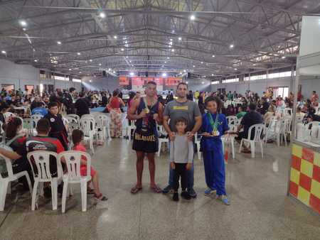 Atletas de Nova Andradina se destacam em Campeonato de Artes Marciais