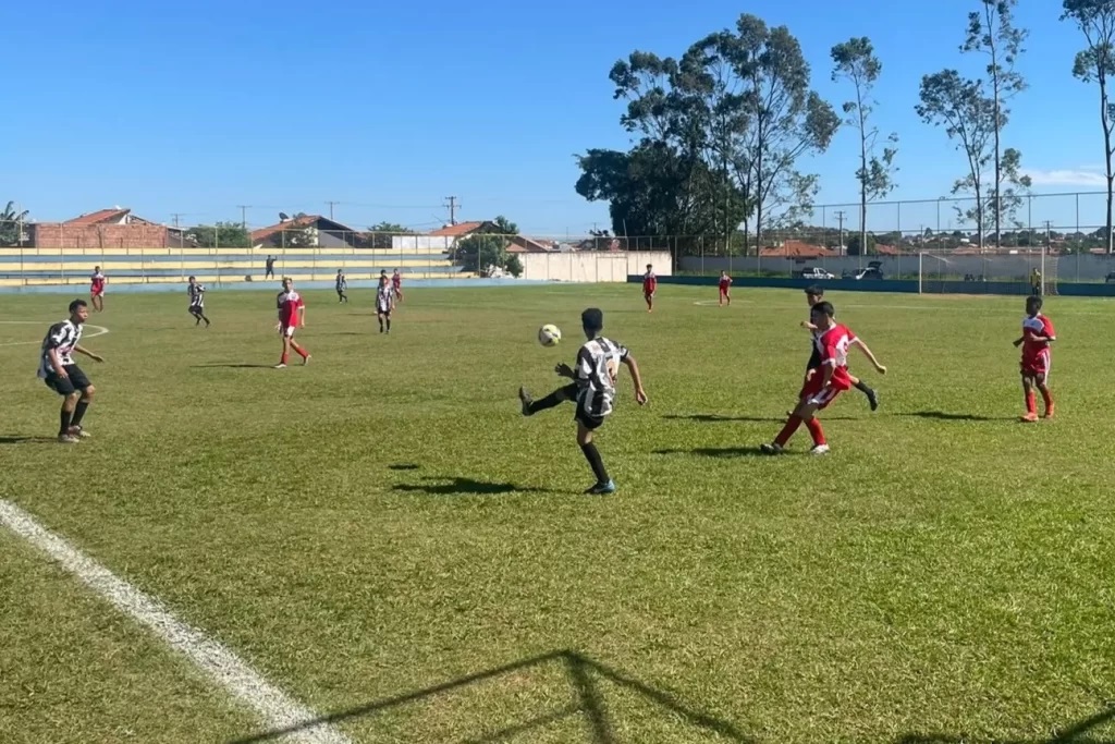 Quatro times estão com 100% de aproveitamento no Campeonato Sub-13