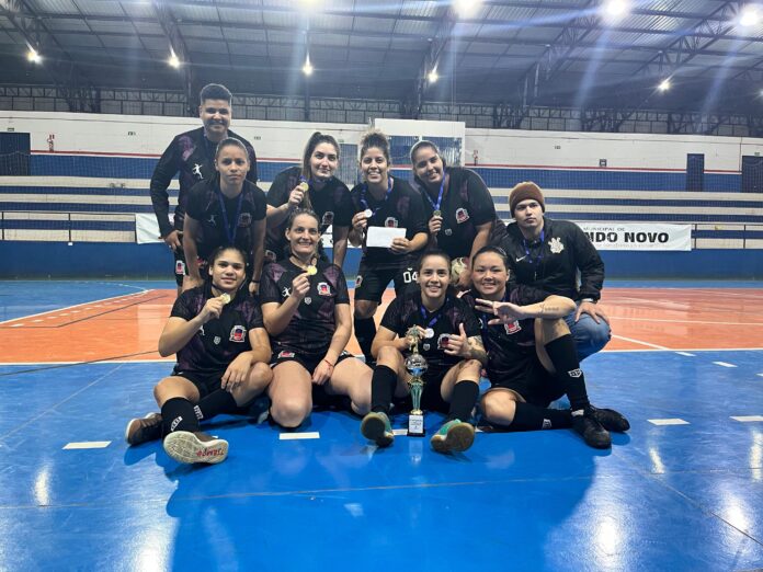 Mundo Novo consegue título de Torneio Regional de Futsal Feminino