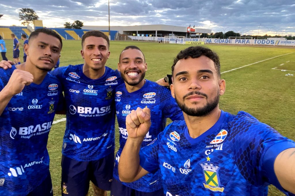 Costa Rica apaga no primeiro tempo e perde para o Santo André no Laertão