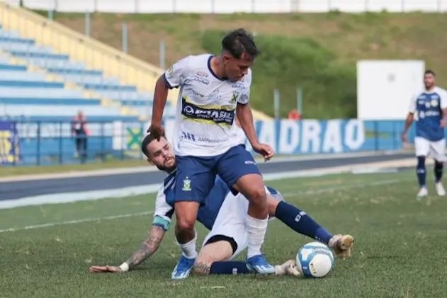 Costa Rica mantém lugar na zona de classificação na Série D