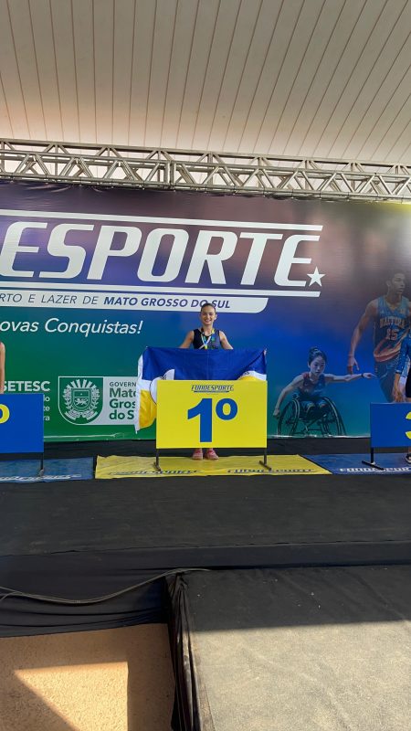 Ginasta douradense classificada para os Jogos Escolares Brasileiros