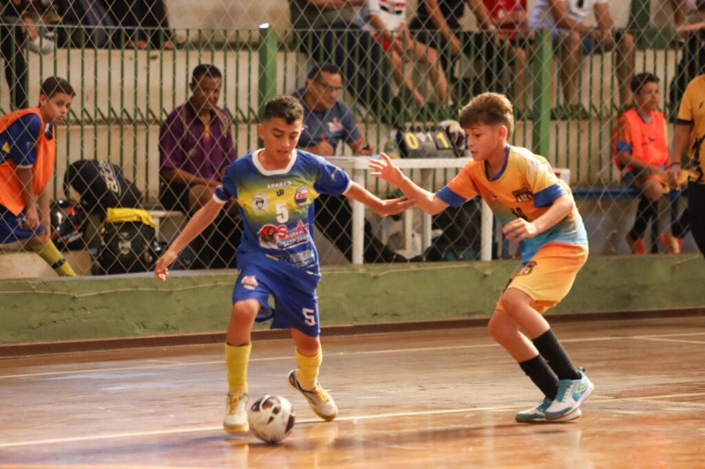 Estadual de Futsal reúne “nata” da base em São Gabriel com 29 times