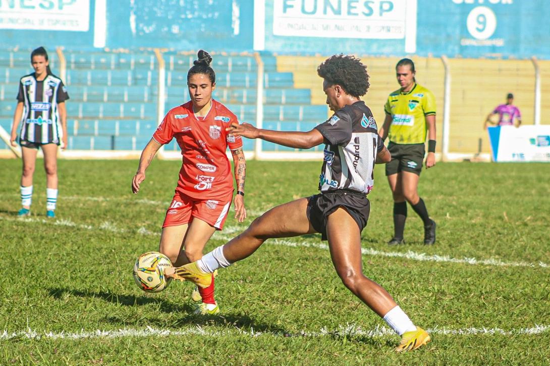Operário vence Cefac e garante lugar na semifinal do Estadual Feminino