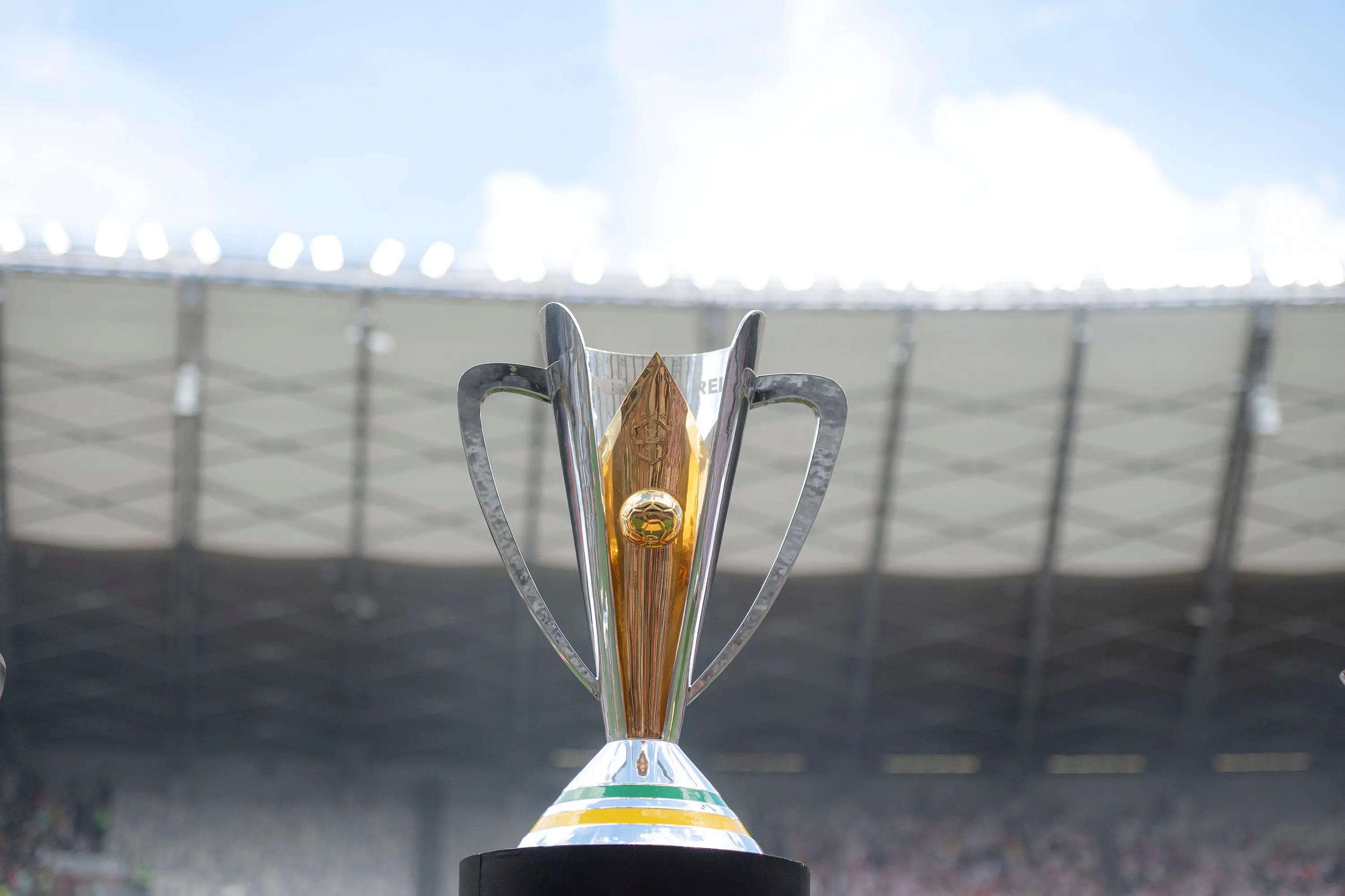 CBF e Grupo Globo anunciam acordo de transmissão da Supercopa Rei até 2027