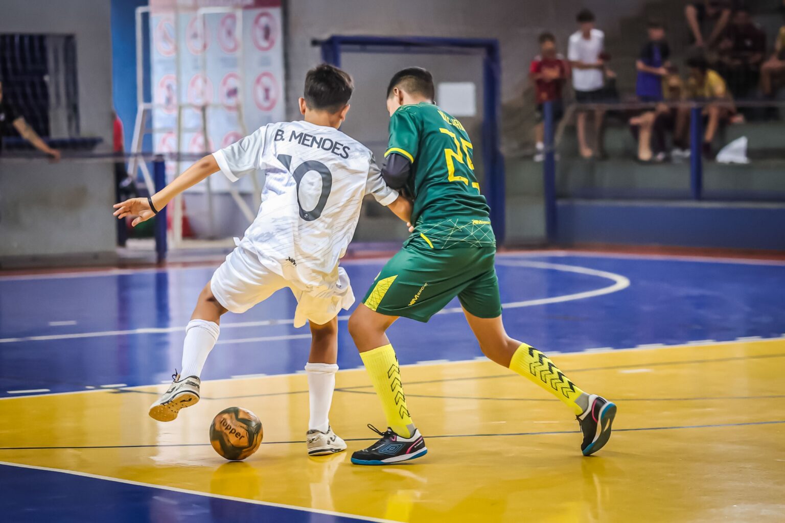 Futebol de Salão de Ponta Porã define campeões Infantil e Mirim