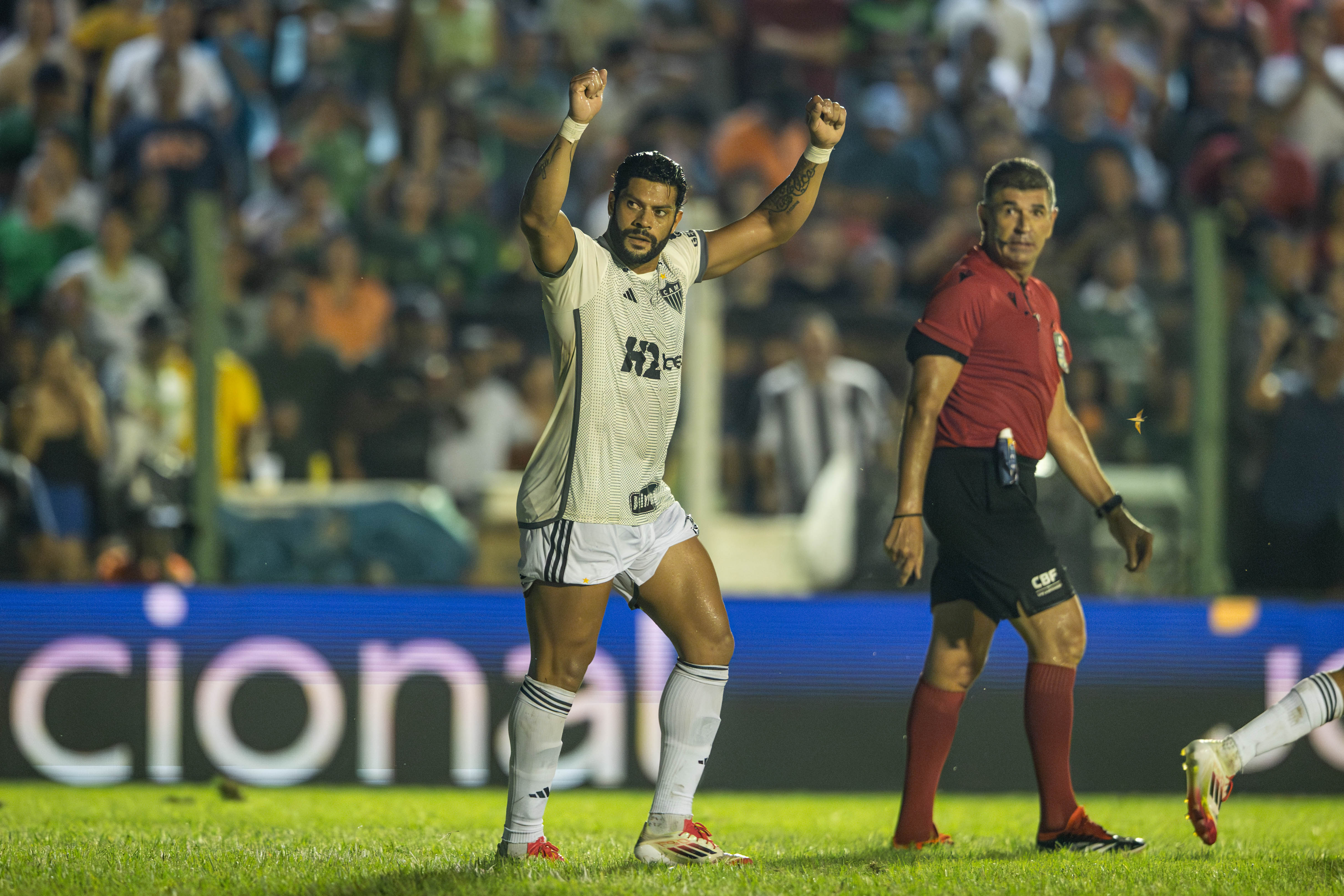 Vasco e Atlético-MG se classificam para segunda fase da Copa do Brasil