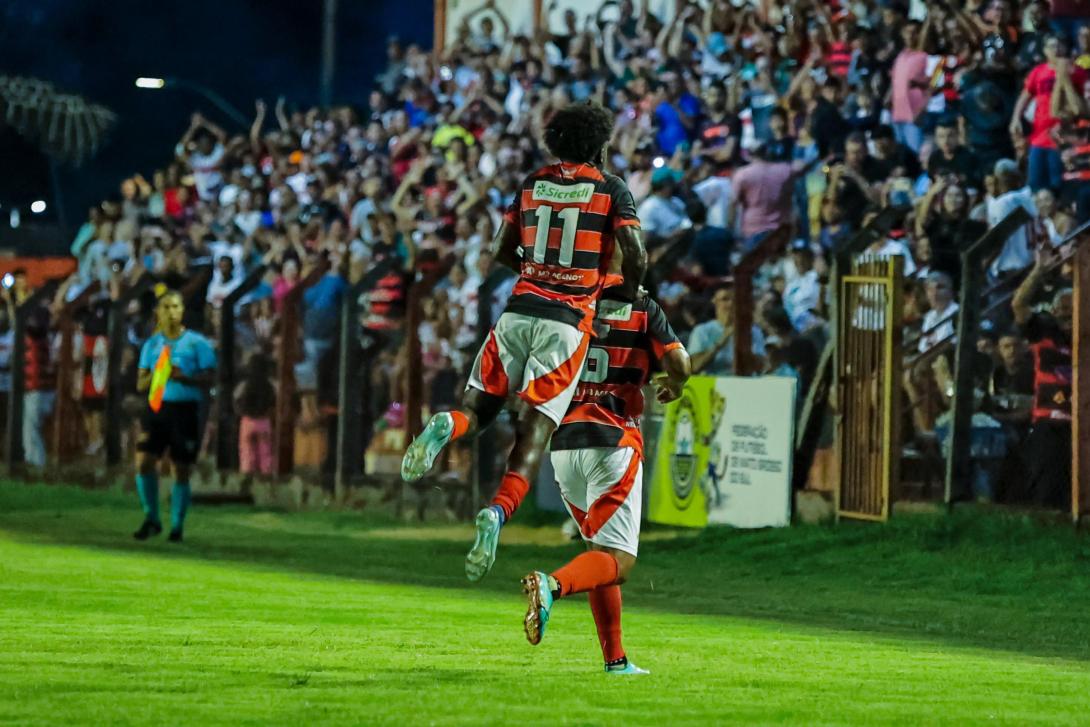 Águia Negra vence e sai na frente do DAC na disputa pela semifinal