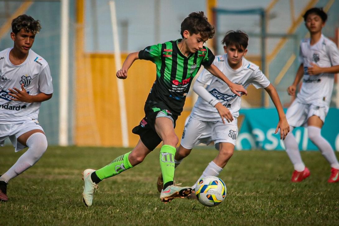 Náutico e Operário empatam no primeiro jogo da fase final do Estadual Sub-13