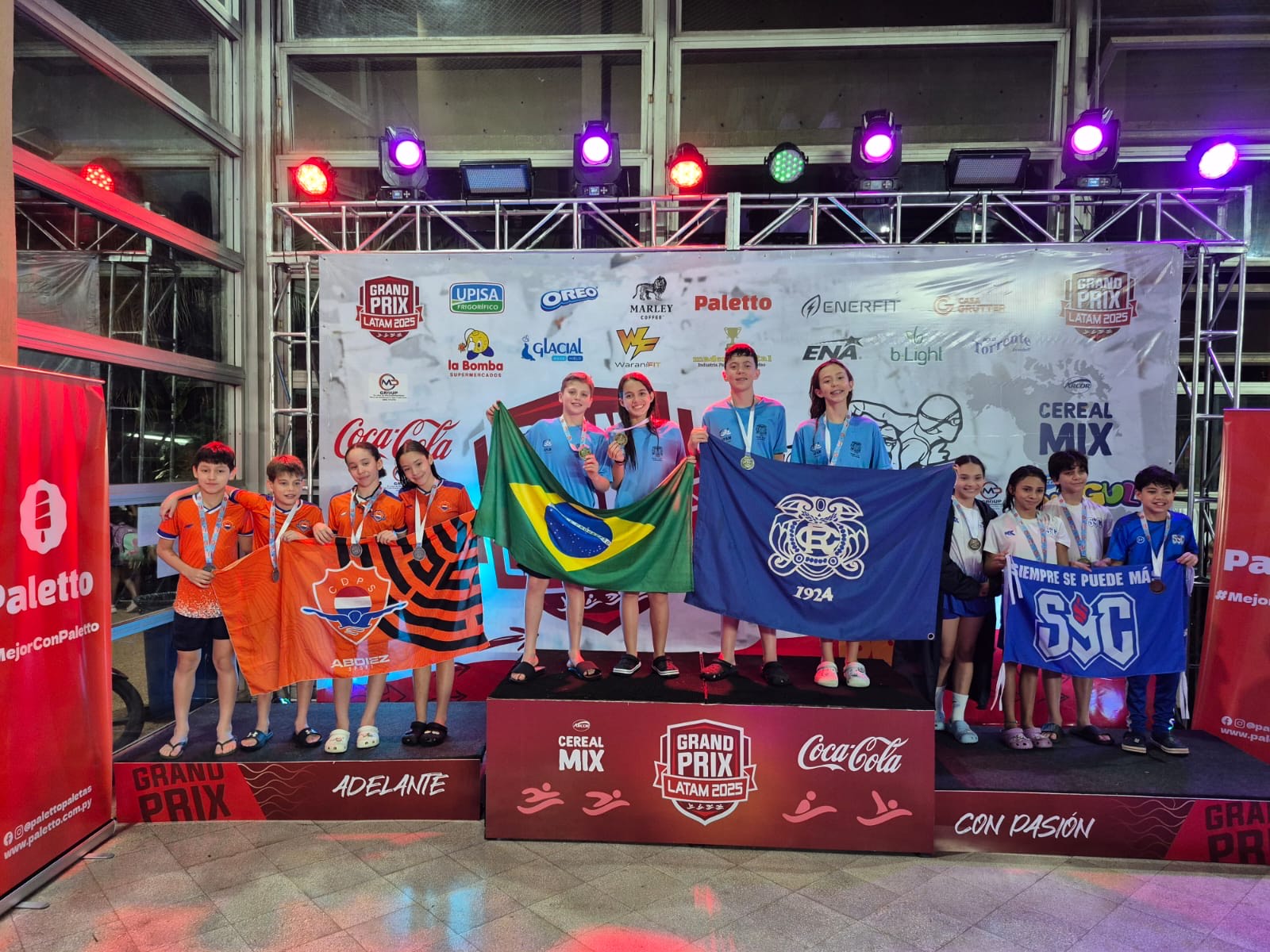Irmãos de Campo Grande conquistam pódio no Grand Prix de Natação