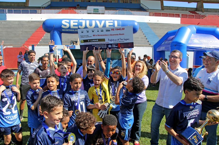 E.F. Pedrinho é o grande campeão do Campeonato Sub-9 e 11 de Futebol de Base 2025