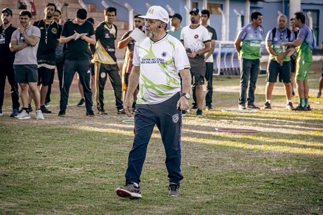 Quando o futuro do futebol começa na sala de aula e ganha força no campo