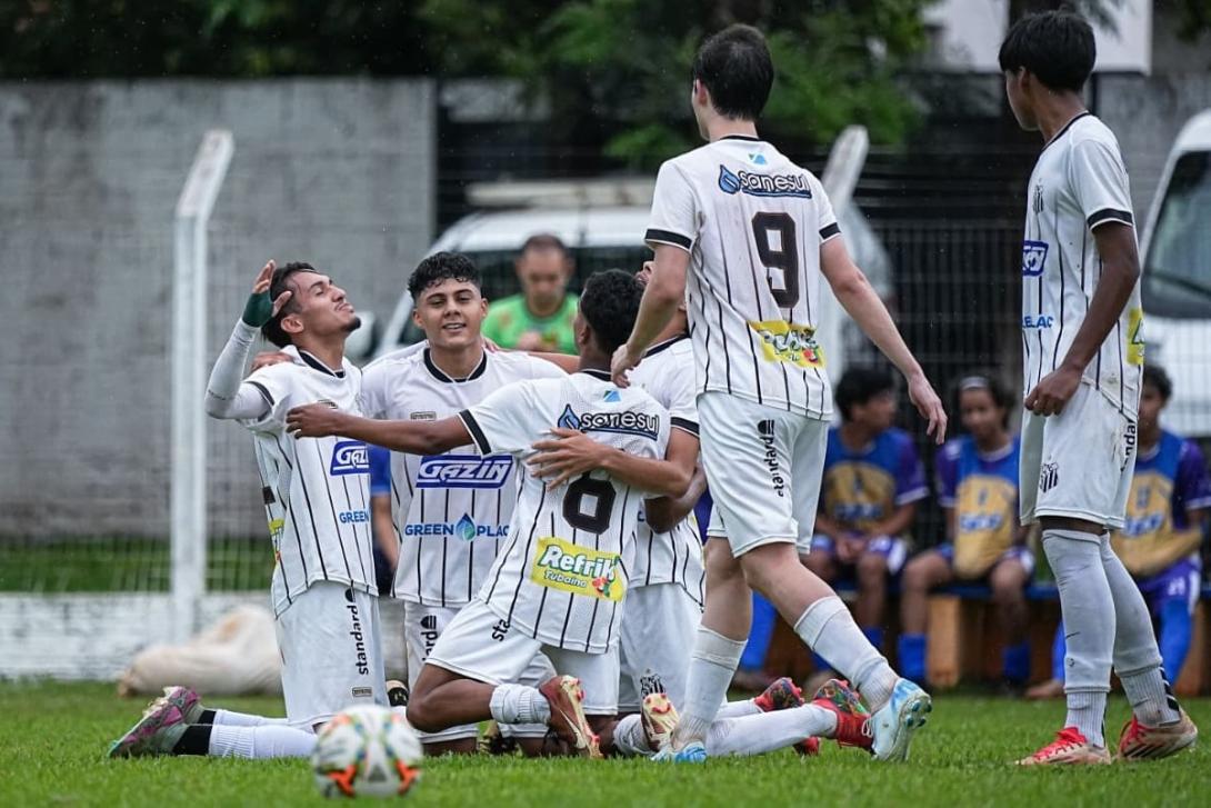 Jogos em Campo Grande definem finalistas do Estadual Sub-17