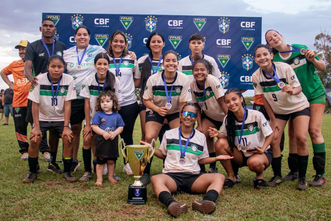 CRA vence Atlético Santista nos pênaltis e conquista o Festival Feminino Sub-17