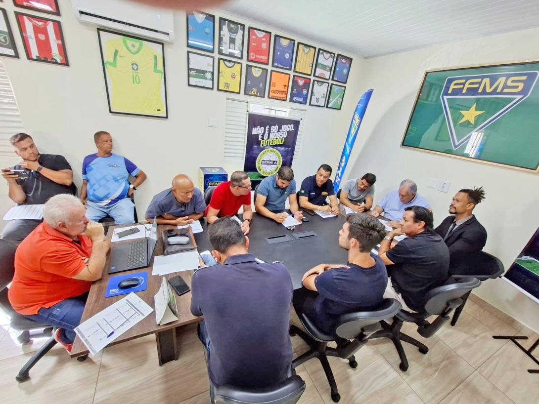 FFMS e clubes definem regras para a Seletiva da Copa São Paulo 2026