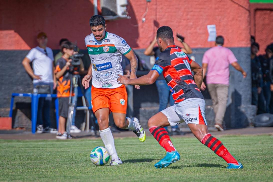 Naviraiense vence, rebaixa Águia Negra, e termina primeira fase na liderança