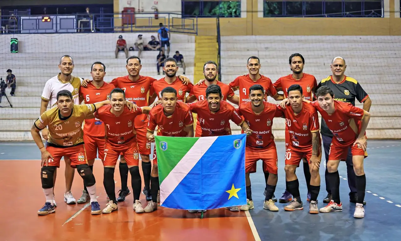18 gols marcam abertura da Conferência Central da Liga MS Dualt de Futsal