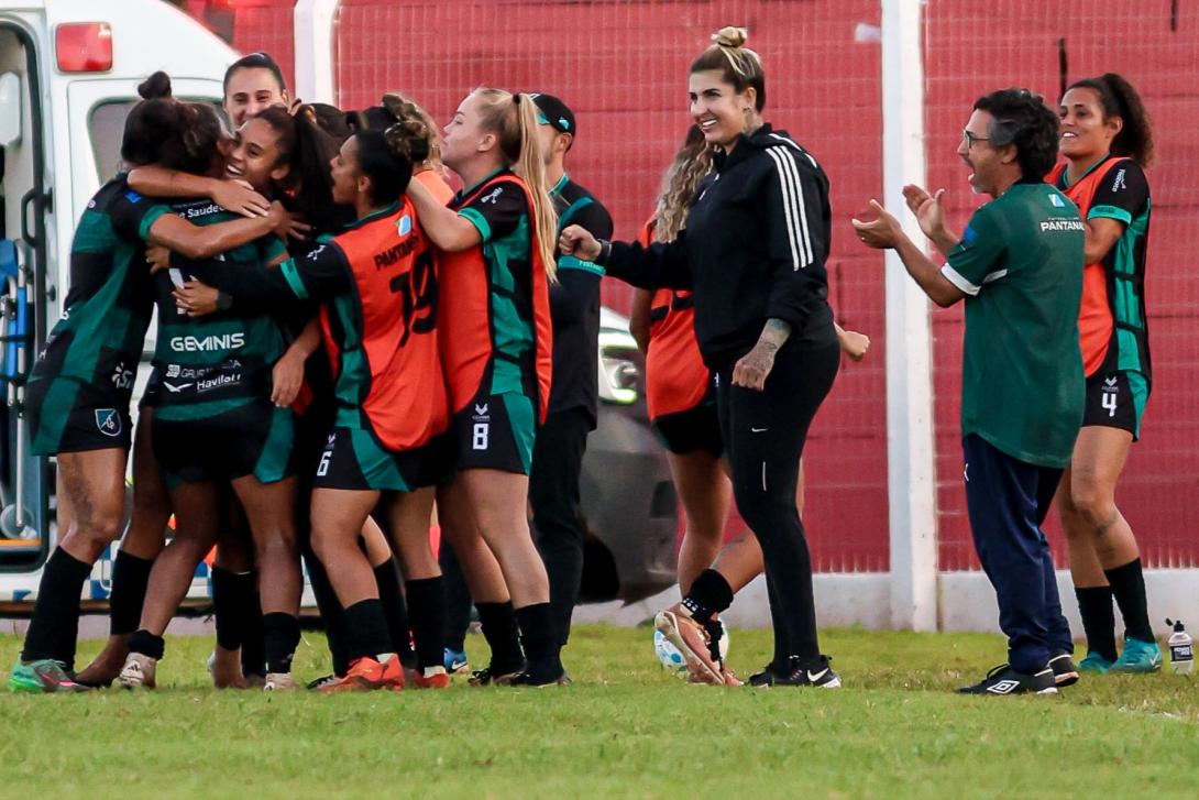FC Pantanal goleia Penarol e abre boa vantagem nas oitavas do Brasileiro Feminino