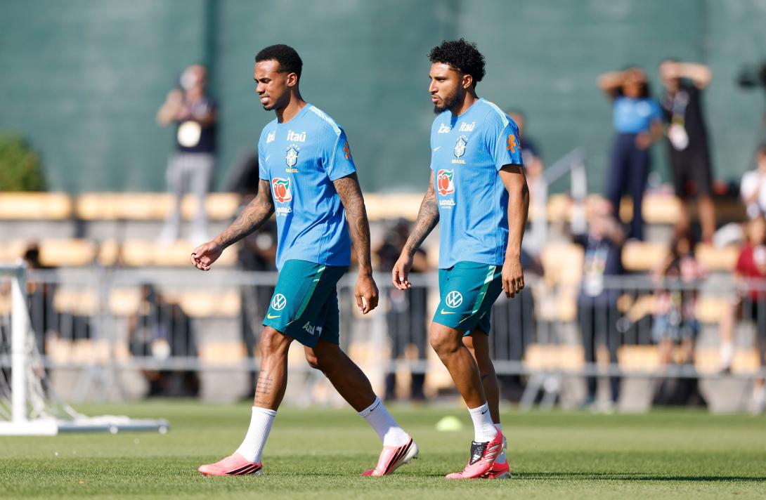 Com Éderson, Seleção Brasileira começa semana da estreia na Copa do Mundo