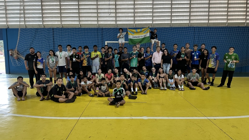 Colônia de Férias do Handebol reúne 83 atletas em Chapadão do Sul e incentiva integração por meio do esporte